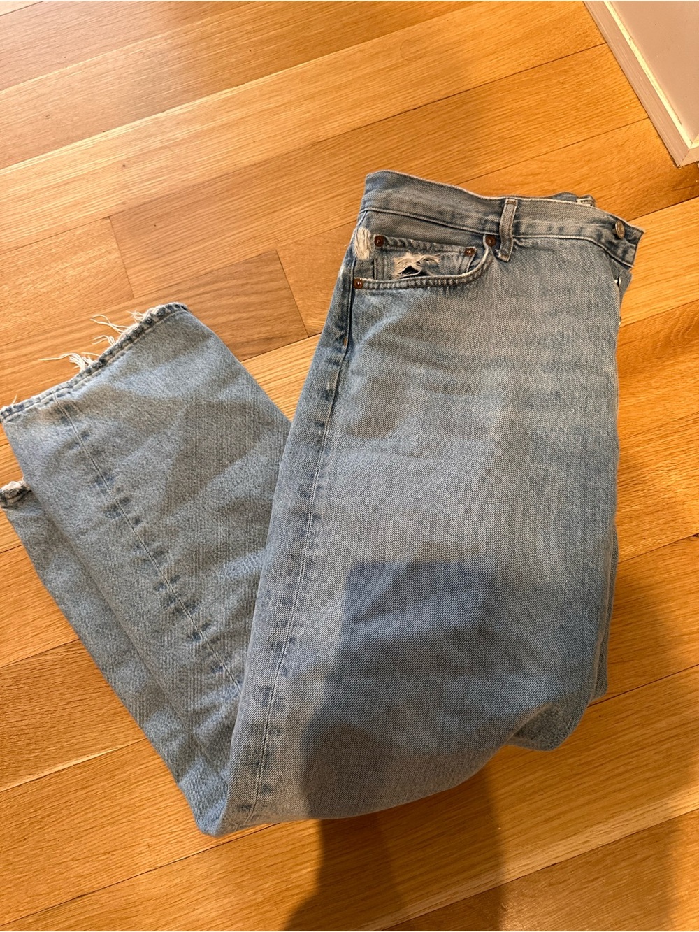 Agolde Women’s Light Wash Relaxed Jeans Size 32 - Picture 2 of 3